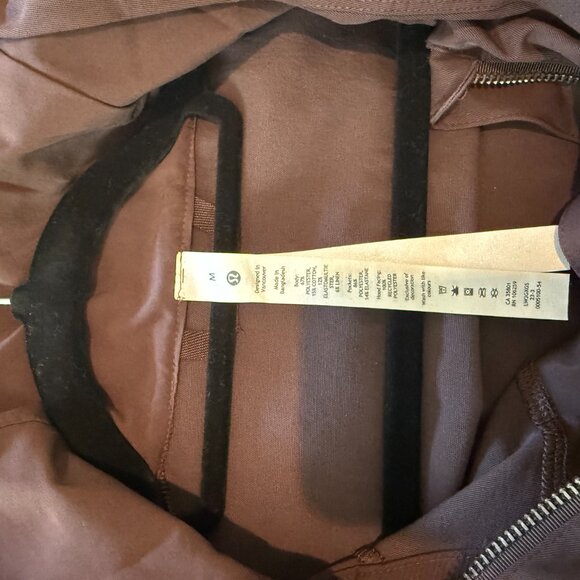 NWT Lululemon Water-Repellent Hooded Anorak-Espresso Size M - Picture 6 of 7